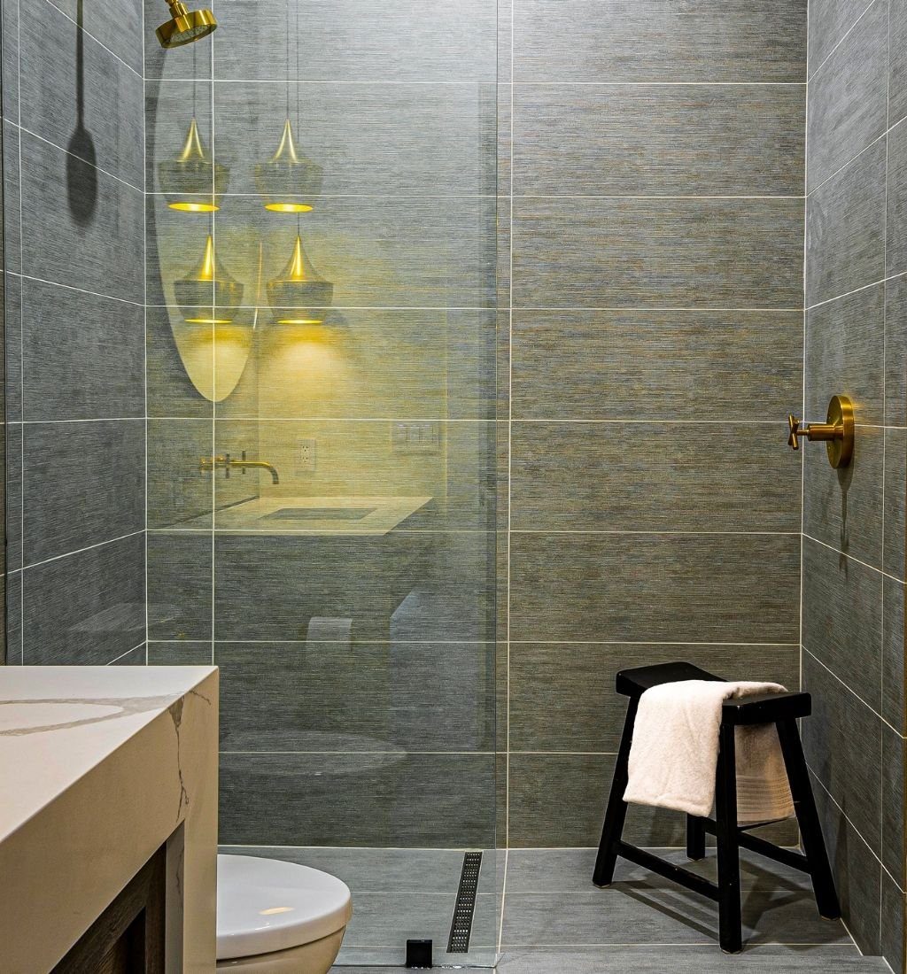 bathroom fitters TW9 1HY