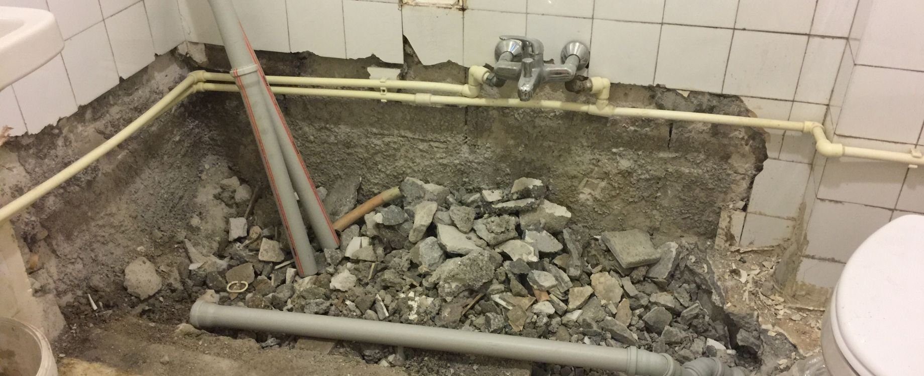 bathroom fitter near me TW9 1HY